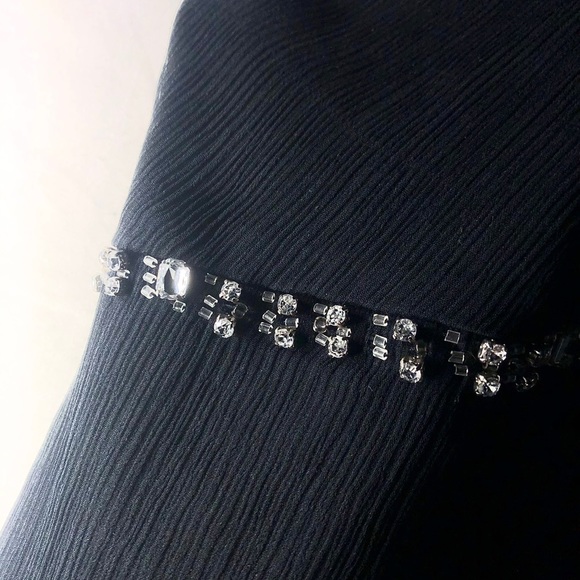 string halter top with gem detail on front - Picture 1 of 5